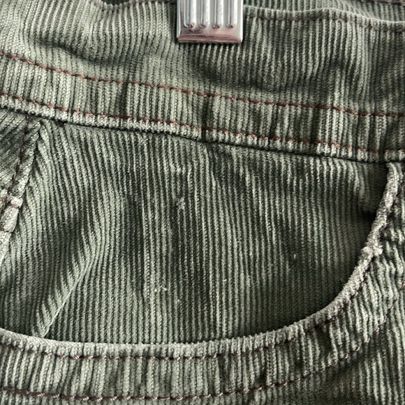 Old Navy Corduroy Mini Skirt Size 4 - Picture 3 of 8
